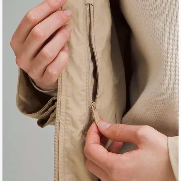 LULULEMON Oversized Long Jacket. - Picture 5 of 6